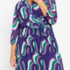 LOLALIZA Wikkeljurk Met Retroprint - Paars - Maat 38 12 LOLALIZA Wikkeljurk Met Retroprint - Paars - Maat 38 -Dameskleding Verkoop 415x840 3