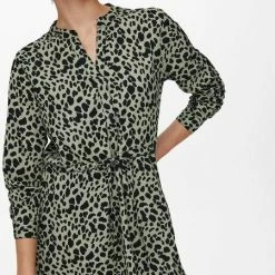 ONLY ONLCORY L/S V-NECK TUNIC WVN NOOS Dames T-shirt - Maat L -Dameskleding Verkoop 450x840 1