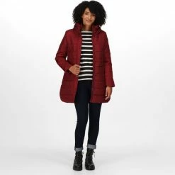 De Regatta Pamelina Wandeljas - Dames - Gewatteerd - Waterafstotend - Donker Rood 12 De Regatta Pamelina Wandeljas - Dames - Gewatteerd - Waterafstotend - Donker Rood -Dameskleding Verkoop 550x536 1