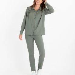 Groene Blouse Van Je M'appelle - Dames - Travelstof - Maat S - 5 Maten Beschikbaar -Dameskleding Verkoop 550x647 4