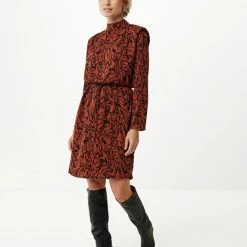 Mexx Dames Mock Neck Longsleeve Jurk Donker Brown -Dameskleding Verkoop 550x694 3