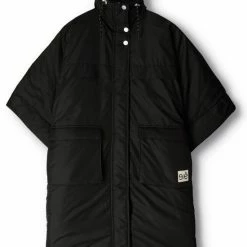 Esmé Studios Aubrey Cape Jassen - Zwart -Dameskleding Verkoop 550x704 7