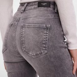 VERO MODA VMPEACH MR SKINNY ANK CUT RI2100 NOOS Dames Jeans - Maat S X L30 -Dameskleding Verkoop 550x733 106