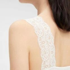 Pieces Dames Hemd Kant - Lace Top - Barbera - M - Wit -Dameskleding Verkoop 550x733 178