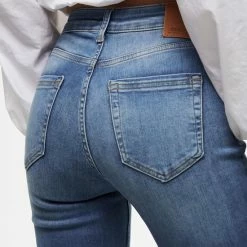ONLY ONLBLUSH LIFE MID FLARED BB REA1319 NOOS Dames Jeans - Maat XS X L34 -Dameskleding Verkoop 550x733 357