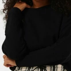 10days Round Neck Sweater Truien & Vesten - Zwart 6 10days Round Neck Sweater Truien & Vesten - Zwart -Dameskleding Verkoop 550x785 22