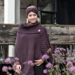 Knit Factory Nicky Gebreide Dames Poncho - Jeans - One Size - Met Opstaande Kraag -Dameskleding Verkoop 550x824 102