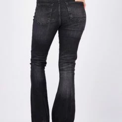 Raizzed Adults SUNRISE Dames Jeans - Maat 30/32 19 Raizzed Adults SUNRISE Dames Jeans - Maat 30/32 -Dameskleding Verkoop 550x825 324