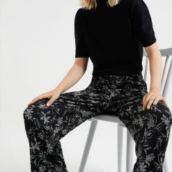 WE Fashion Dames Wide Leg Broek Met Dessin En Structuur -Dameskleding Verkoop 550x825 363