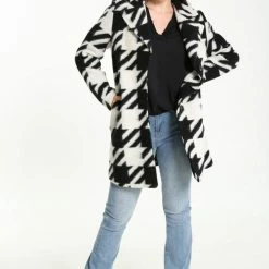 Cassis Wollen Mantel Met Pied-de-poulemotief Wollen Mantel Met Pied-de-poulemotief -Dameskleding Verkoop 550x825 39