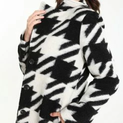 Cassis Wollen Mantel Met Pied-de-poulemotief Wollen Mantel Met Pied-de-poulemotief -Dameskleding Verkoop 550x825 40