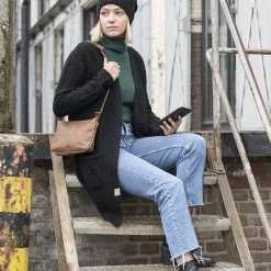 Knit Factory Luna Gebreid Dames Vest - Zwart - 40/42 - Met Steekzakken -Dameskleding Verkoop 550x825 57